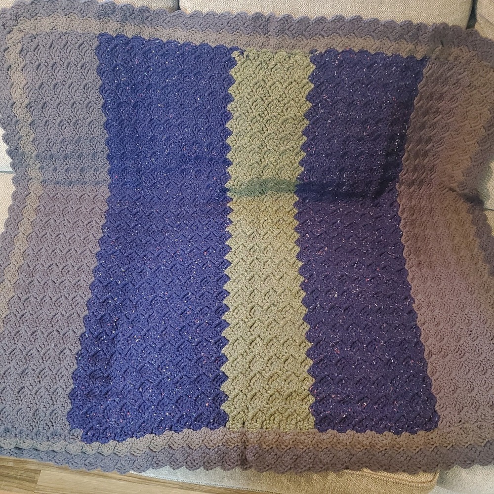 Handcrafted Scalloped Crochet Large Stripe Lap Blanket 45" X 45" Blue Green Gray